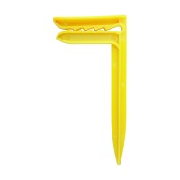 Waky beach towel clip, yellow
